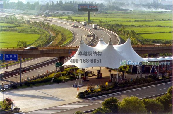 運城膜結(jié)構收費站/遮陽棚設計施工案例 　　