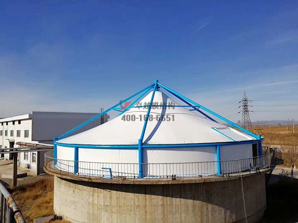 嘉峪關(guān)污水廠(chǎng)膜結(jié)構(gòu)設(shè)計(jì)施工【案例圖片】 　　