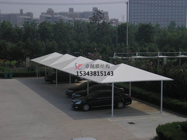 尋甸<font color='red'>膜結(jié)構(gòu)停車棚</font>【設(shè)計生產(chǎn)安裝】