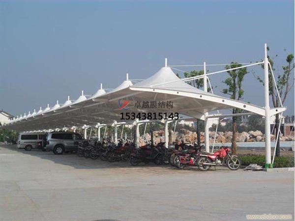 景谷膜結(jié)構(gòu)停車(chē)棚【雨棚遮陽(yáng)棚生產(chǎn)安裝】