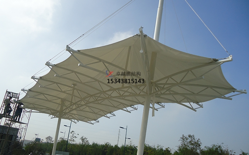 選擇<font color='red'>張拉膜結構</font>必須要具備哪些性能？