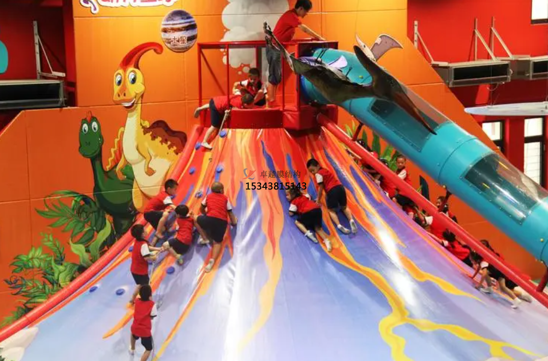 膜結(jié)構(gòu)的火山攀巖有何特點(diǎn)和優(yōu)勢(shì)？