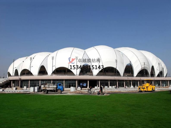 大連膜結(jié)構(gòu)公司【球場(chǎng)<font color='red'>膜結(jié)構(gòu)景觀</font>】大連膜結(jié)構(gòu)廠家