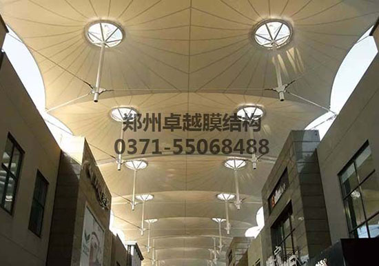 重慶張拉膜遮陽棚生產(chǎn)廠家設(shè)計施工【重慶三峽學院張拉膜遮陽棚】等項目