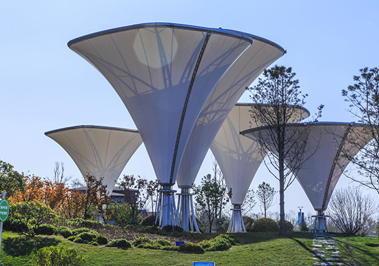 膜結構地下車庫入口的特點/優(yōu)勢有哪些？