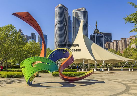 膜結構地下車庫入口的優(yōu)勢與特點