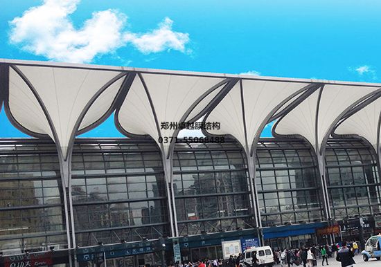 膜結(jié)構(gòu)雨棚